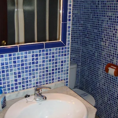 Cervantes Bed & Breakfast 3*